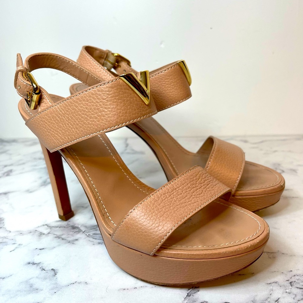 Louis Vuitton Leather Sandal Slingback with gold hardware Size 37